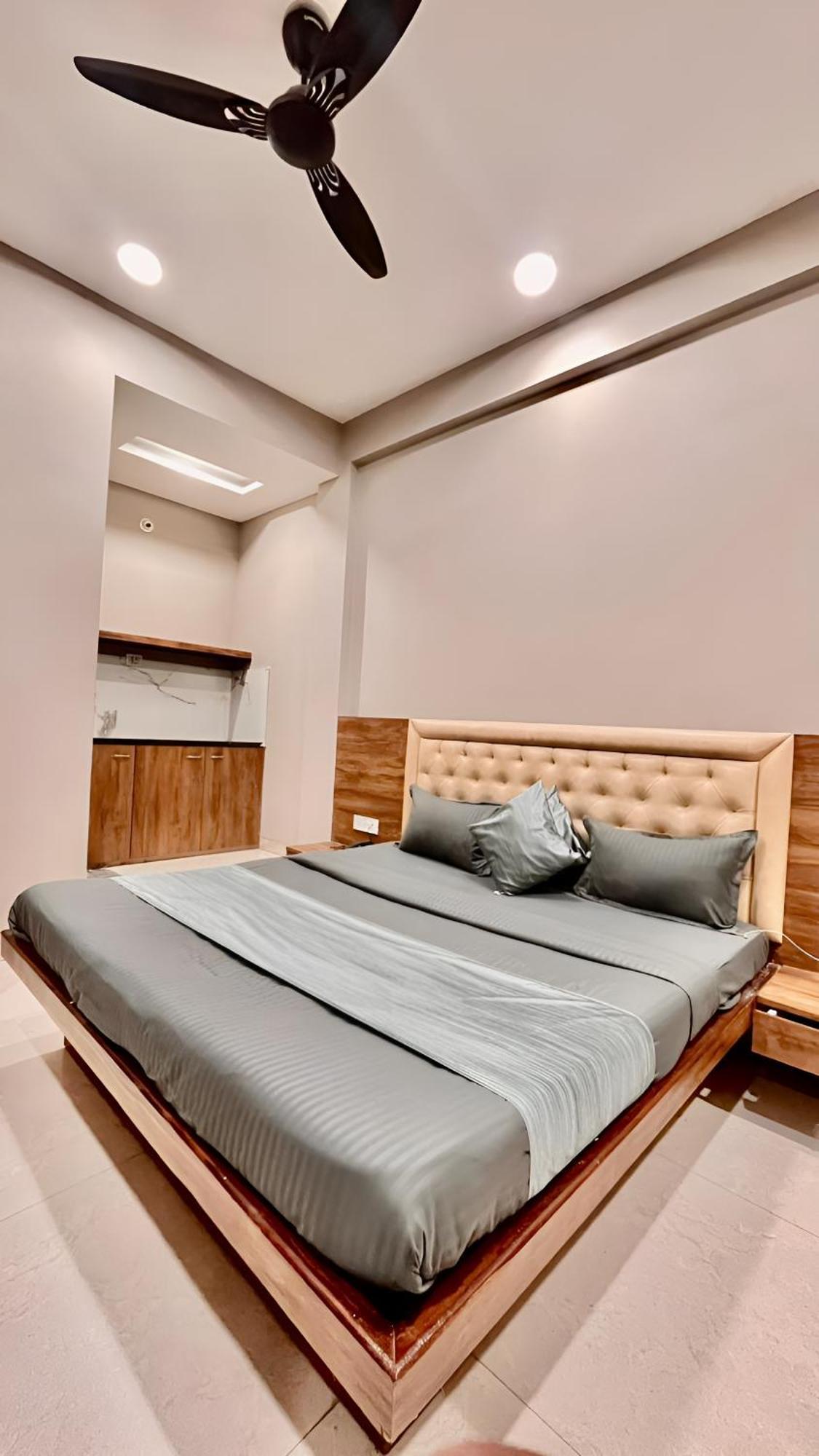Hotel Evanka 인도르 외부 사진